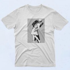 Sailor's Kiss Fashionable T Shirt